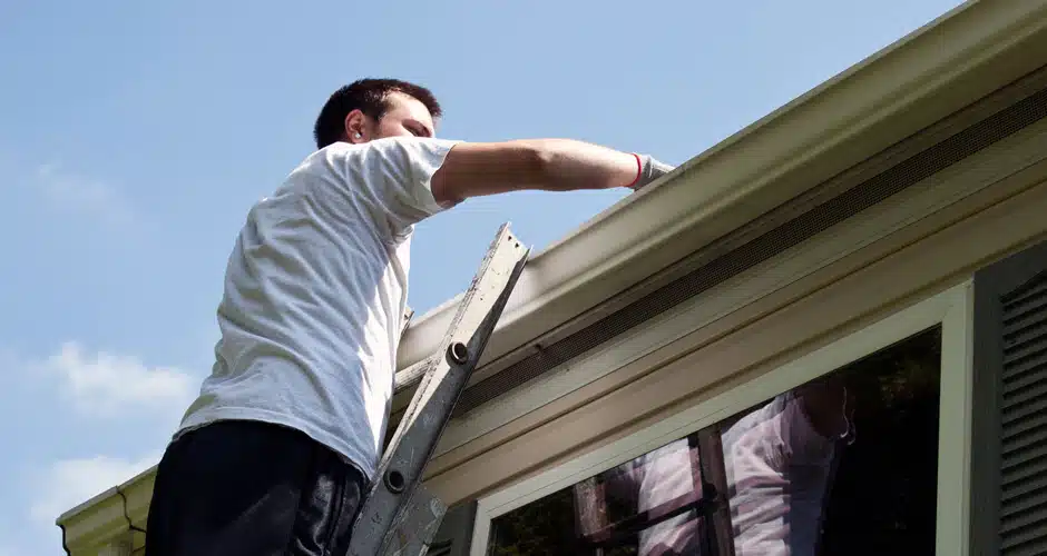 How Do I Clean Seamless Gutters?