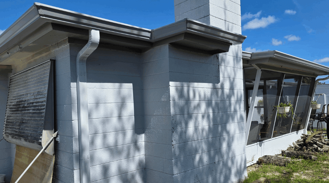 Seamless Gutter Replacement in Holiday, FL